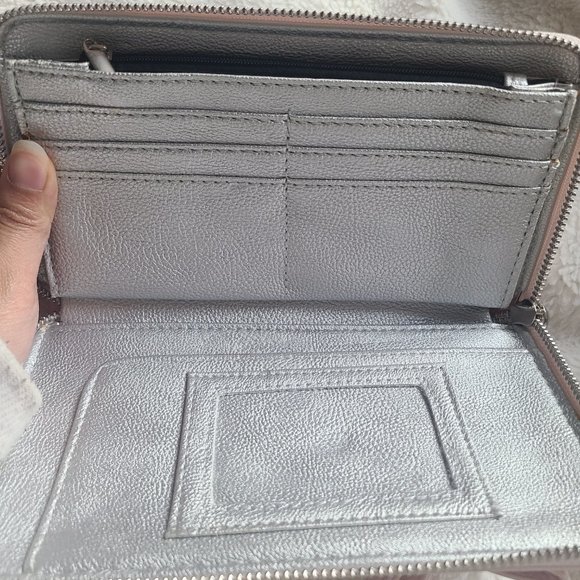 Betsey Johnson Wallet/Wristlet - Picture 3 of 3